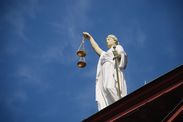 Analiza 11/2016: Prokurator decyduje, sąd wykonuje - zmiany w jawności postępowania karnego